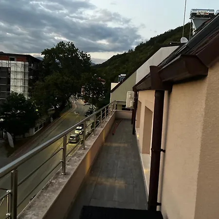 Escape Apartment *